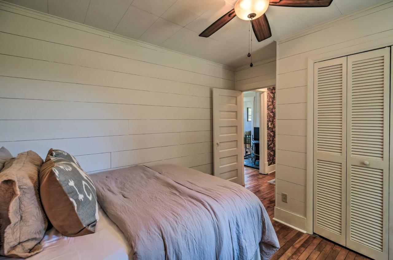 Cozy Damascus Cottage With Porch And Trail Access! Exterior photo