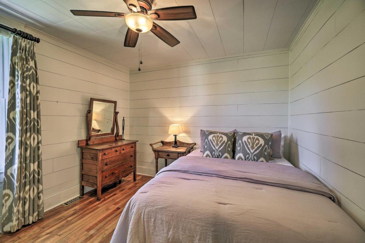 Cozy Damascus Cottage With Porch And Trail Access! Exterior photo