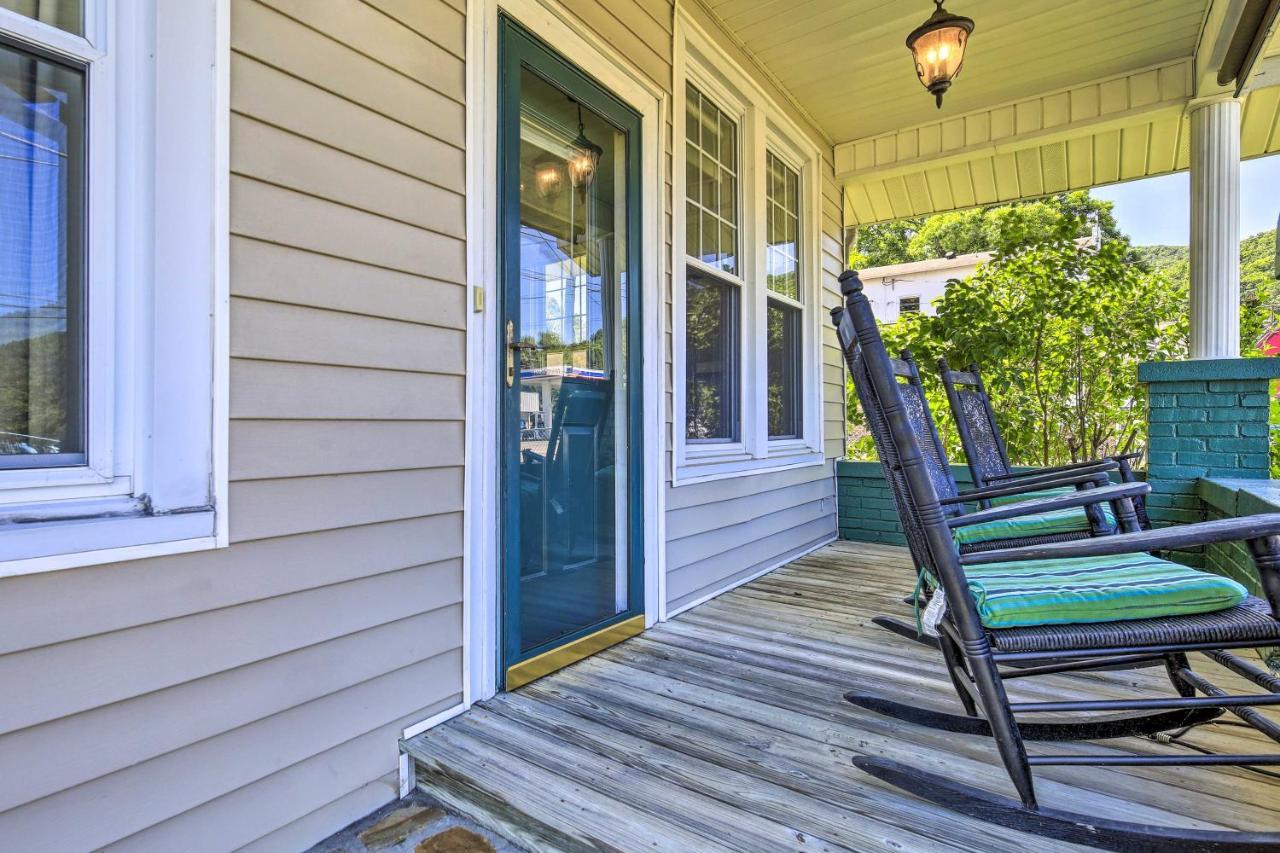 Cozy Damascus Cottage With Porch And Trail Access! Exterior photo