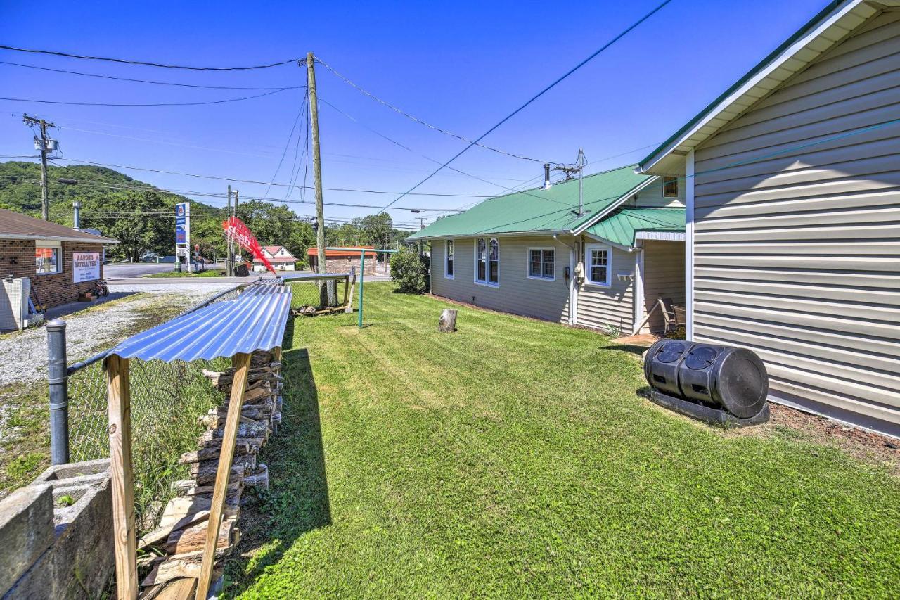 Cozy Damascus Cottage With Porch And Trail Access! Exterior photo